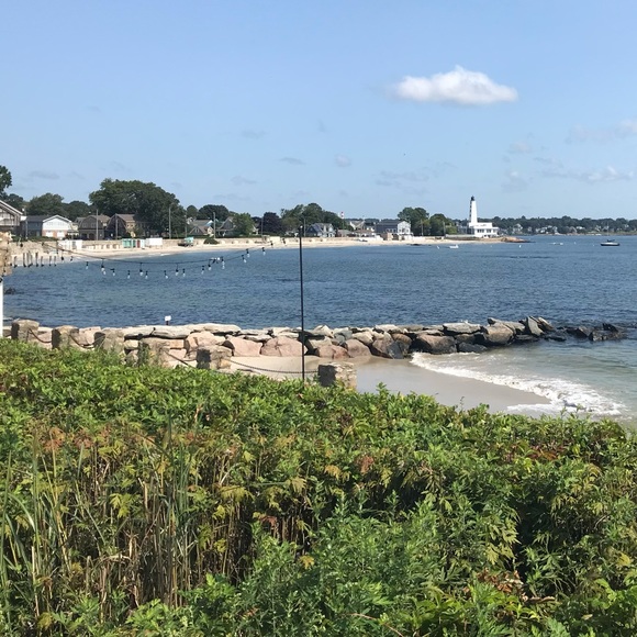 Meet your Posher, Lee - Picture 1 of 1